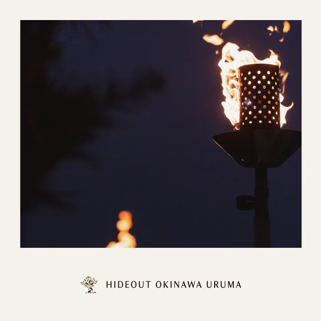 夜の訪れとともに灯る炎が、ゆらゆら揺れて心を静かに落ち着かせてくれる時間。
HIDEOUT OKINAWA URUMA(ハイドアウト オキナワ ウルマ)の夜は、昼間とはまったく違う表情を見せてくれます。
ティキトーチの暖かい光に包まれながら、海風を感じるナイトチル…まさに大人のリラックスタイム✨🔥
#HideoutUruma #うるまでリラックス #沖縄トリップ
#石川東恩納 #プールがあるホテル沖縄 #沖縄 #うるま市
#hideoutokinawa #hideoutokinawauruma
#resort #travel #family #resortstyle #beach #pool #loves_okinawa
📸 楽しい瞬間をシェアして、タグ付けしてくれると嬉しいです!
STAY CASUAL|KEEP CULTURAL
Make the Most of Your Time with US
HIDEOUT OKINAWA URUMA
1710-1 Ishikawa Higashionna Uruma
Tel|098-963-0600
詳しくはプロフィールリンクから